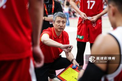 逆转失败！中国男篮1胜2负收官，精神面貌不佳