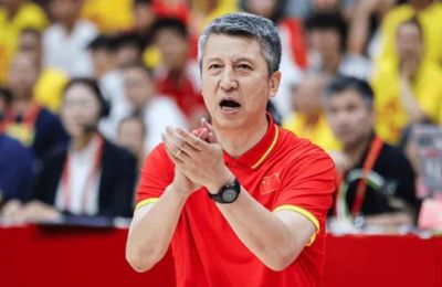 男篮把球员当牛马！5月初开启集训，全队身心俱疲，决策也有问题