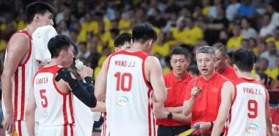 中国男篮又输了，被新西兰"旅游队"上课，郭士强终于承认错误了