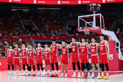 中国男篮不敌新西兰 杨瀚森归队为世预赛冲刺