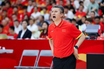 郭士强：不敌新西兰只输在篮板这一点，后面和杨瀚森磨合好最重要