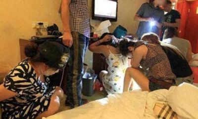 陪睡陪玩只是开胃菜，舔手指塞拳头、集体嫖娼、背后的事藏不住了