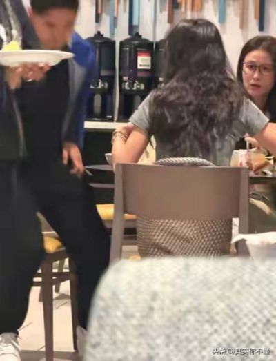 18岁森碟赴美留学！四年学费240万，放弃网球终走音乐路？