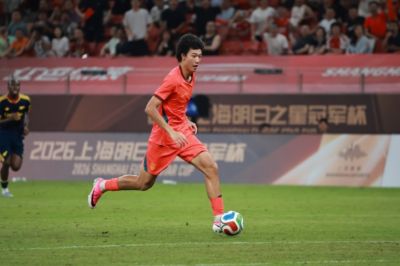决赛取消！记者：U17国足与阿森纳并列冠军，赵松源当选赛事最佳