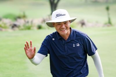 许安迪63杆升至T5落后两杆 冲击亚巡次级赛两连冠