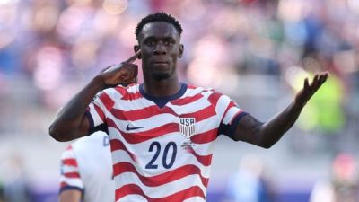 ESPN：埃弗顿想签巴洛贡，先送走恩迪亚耶、贝托