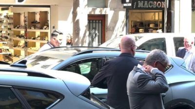 拉波尔塔:会不会签阿尔瓦雷斯?问德科去吧