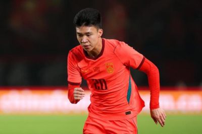 中超结束后留洋?曝北欧豪门欲签19岁王钰栋 能踢欧战+搭档韩国中锋