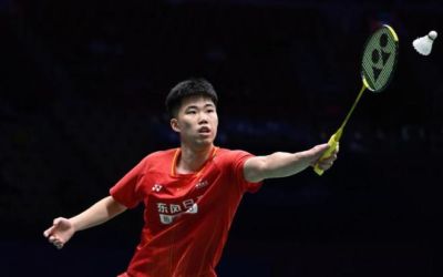 中国大师赛：男单独苗止步8强！首局翻车心态崩盘，翁泓阳0-2世界第32