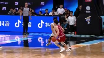 🏀进决赛!政治大学力克早稻田大学 谢昀达26+6 波波卡22+15+7