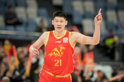 亚运会男篮名单：胡金秋胡明轩在列 贺希宁因腰伤缺席