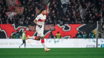 官方：斯图加特前锋阿雷瓦洛租借加盟葡超阿马多拉之星