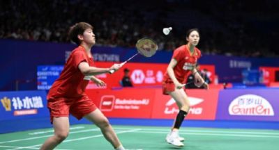 小将鲍骊婧/曹梓涵收获中国羽毛球大师赛女双亚军