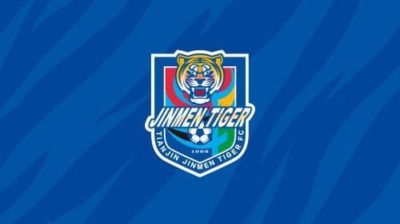 记者：刘俊贤外婆去世他没有选择奔丧，于根伟透露队内不知情