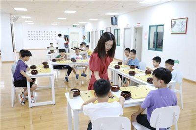 围棋世界冠军当教练 萧山孩子这份“开学礼”太幸福