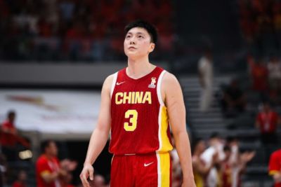 中国男篮亚运队长出炉：胡明轩接替赵继伟 第2次任队长率队出征