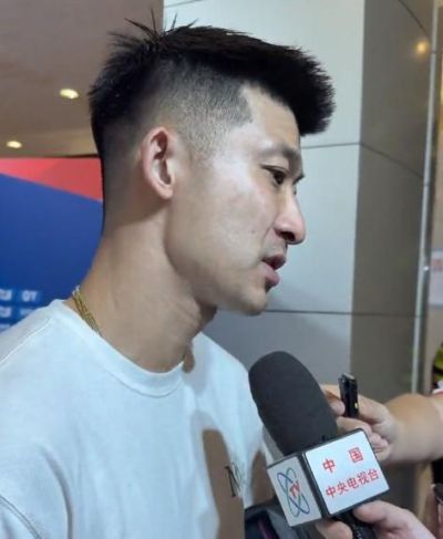 刘殿座：需要放平心态，不能说马上触及冠军了就着急或焦虑