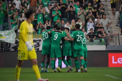 北京国安在最近六场中超保持不败4胜2平，7月来最长不败纪录