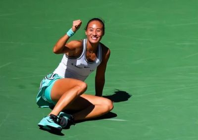 今后谁敢5-0领先郑钦文？美网官方看傻：G6乔丹 周日伍兹 0-5郑钦文
