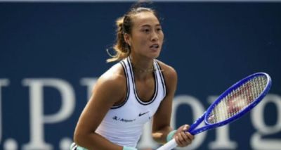 连续两轮让五追七，郑钦文2-0斯瓦泰克晋级美网女单8强