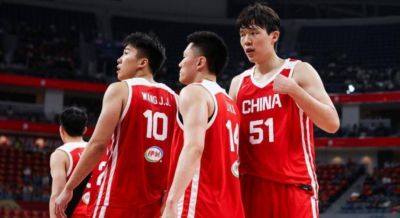 原创
            亚运首战敲定！中国男篮对阵哈萨克斯坦，胡明轩挑大梁，央视直播