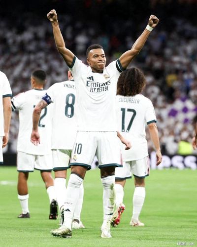 足坛一夜动态：皇马2-1国米欧冠开门红！曼城2-0 穆帅谈金球奖