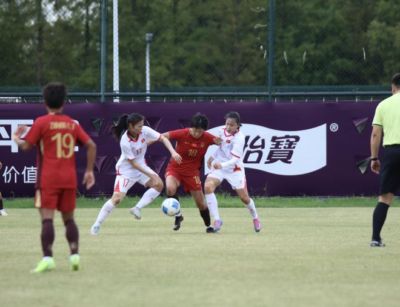 友谊赛：中国女足3-0越南女足，下半场连入三球