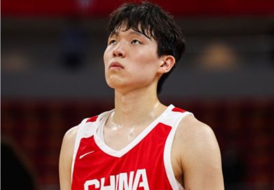 中国男篮vs哈萨克斯坦前瞻：杨瀚森缺席 胡明轩率队开门红无悬念