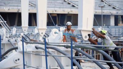 新球场越建越像样，瓦伦西亚球迷却开始担心降级