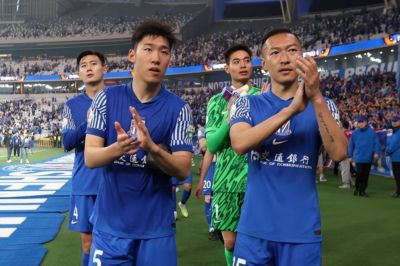 原创
            2-0！亚运男足首秀开门红，吴曦时隔3年再度亮相国家队，剑指金牌