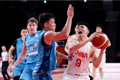 亚运开门红！中国男篮38分狂胜哈萨克斯坦 庞峥麟19分李弘权16+9