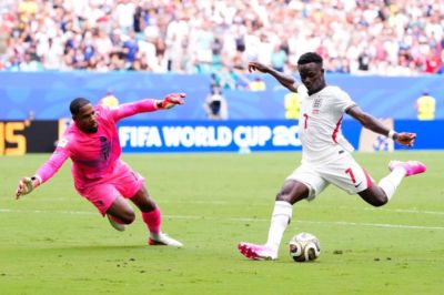世界杯：萨卡戴帽姆巴佩双响 英格兰6-4法国获季军