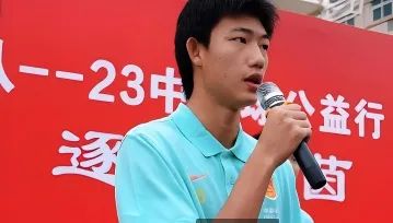 CBA季后赛8进4G1