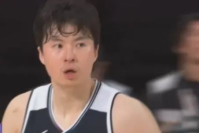 [流言板]李贤重：我们的教练经历了很多，我非常感谢我们的教练