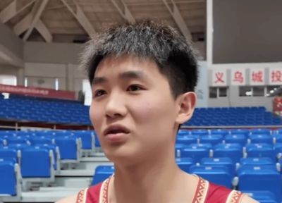 弗伦克斯·奥罗尔斯
