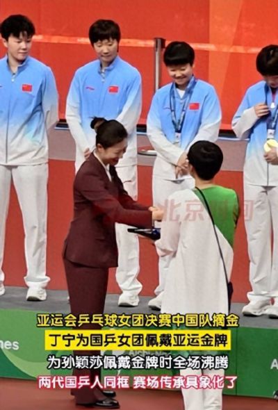 奇才主帅：浓眉&萨尔&艾顿都能护筐 那对我们的防守有好处