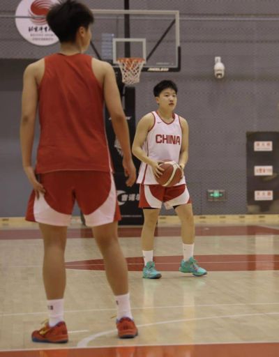 黑白直播官网nba直播录像