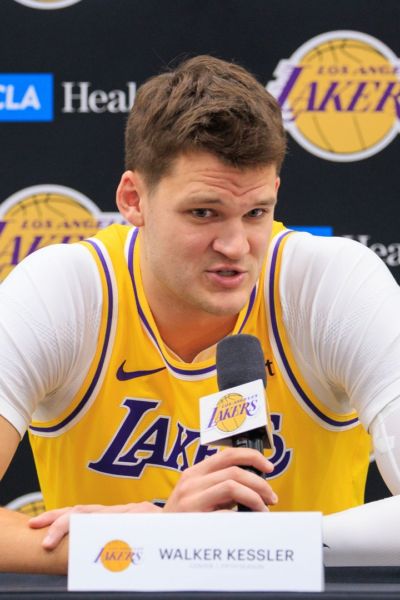 nba比赛资源免费下载