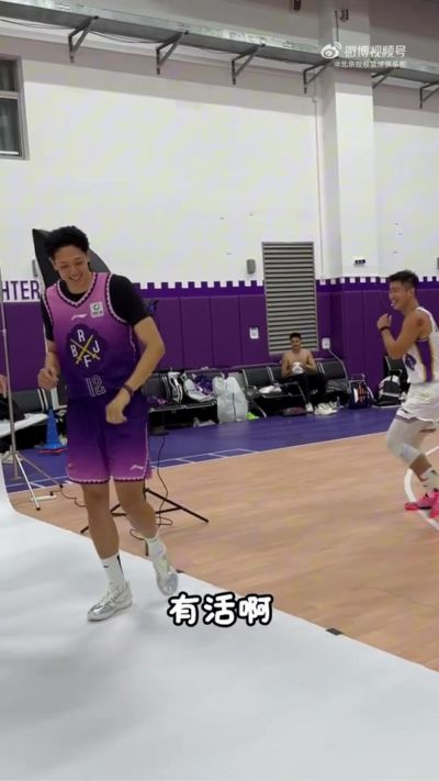 足球直播吧24小时直播在线观看高清