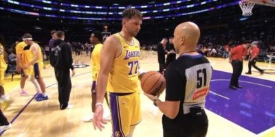 搜球吧直播nba入口官网