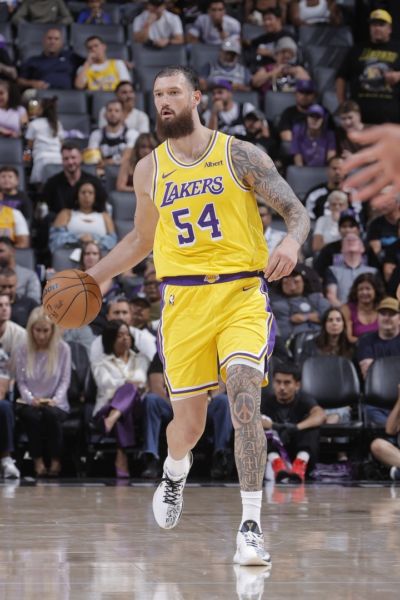 比尔西蒙斯谈NBA处罚快船队：肯定这是NBA历史上最严厉的处罚