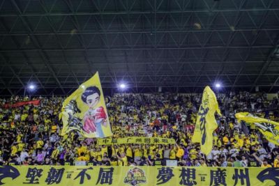 东契奇带湖人队友回斯洛文尼亚，范德比尔特：想拿斯洛文尼亚护照