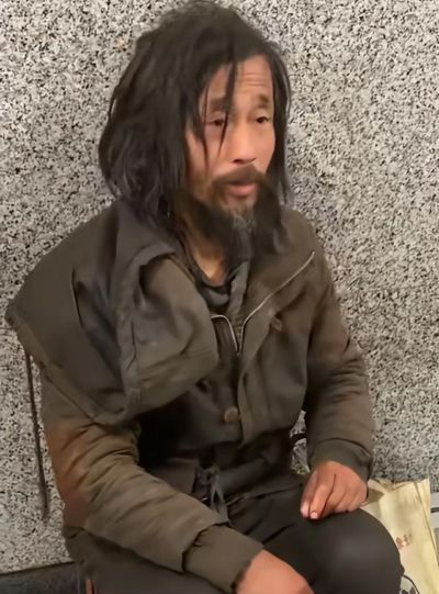 巴萨控球占优却01爆冷被乌迪内斯绝杀，全场唯一机会制胜