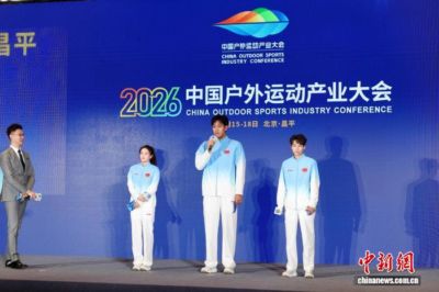 CBA消息：奎因无缘广东原因出炉，南京签下新大外法尔，北京同时追求威瑟斯庞和布朗，广州龙狮告别郭艾伦