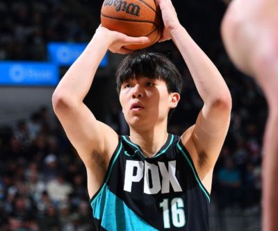 微博nba免费直播回放湖人