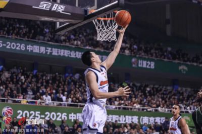 360足球雨燕足球直播网免费观看