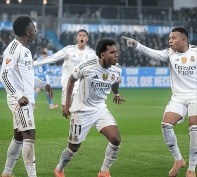NBA湖雷G3赛后会议室