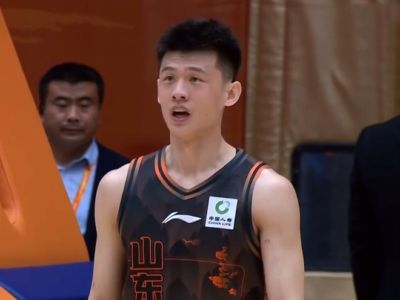 小狐狸足球直播在线播放视频