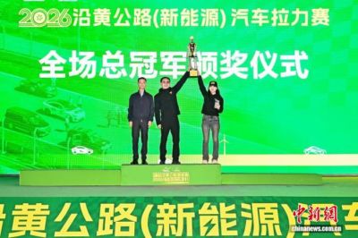 媒体人：男足踢不了世界杯中国男篮也打不了世界杯了吗