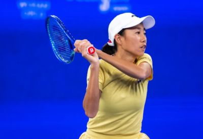 足球报：原本有多家俱乐部打算引进范双杰，但国安决定留下他